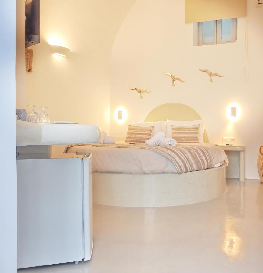 Golden Stone Santorini Suites Akrotírion Eksteriør bilde